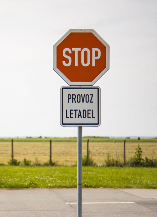Značka Stop provoz letadel